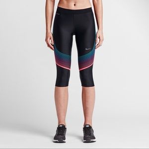 Nike Power Speed Capri Leggings Multicolor